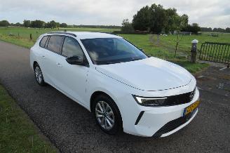  Opel Astra SPORTS TOURER 1.2 Turbo Edition 110pk 2025  27.000km nap Camera Navi Stoelverwarming vol optie 2025/2