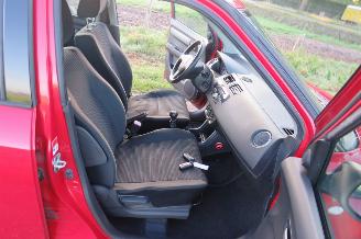 Suzuki Swift 1.5 102pk Exclusief 128.000km  van oma Geweest  Airco picture 16