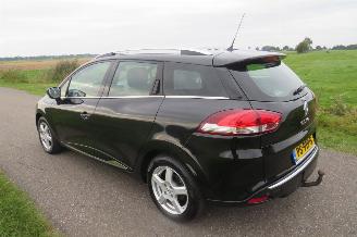 skadebil auto Renault Clio 1.5 DCI  90pk Euro 6 Night&Day  topstaat Camera Navigatie Stoelverwarming 2014/10