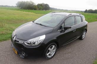 skadebil auto Renault Clio 1.5 DCI  90pk Euro 6 Night&Day  topstaat Camera Navigatie Stoelverwarming 2014/10