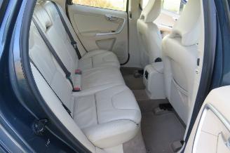 Volvo Xc-60 3.0 T6  286pk Aut  4x4 Summum  176.000km nap  vol optie picture 7