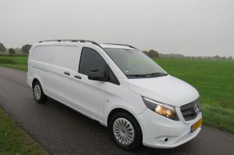 krockskadad bil bedrijf Mercedes Vito 114 CDI Automaat 136pk  Extra Lang  dubbel Schuifdeur 2020  Camera Navigatie 2020/4