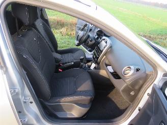 Renault Clio 0.9 TCe Estate Limited 170.000km nap  Navigatie   2017  [ topstaat picture 18