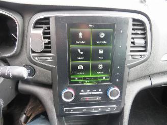 Renault Mégane 1.6 Dci 131pk Serie Signature Exclusive   Bose 2017 Camera Navigatie Clima  leer Stoelverwarming picture 20