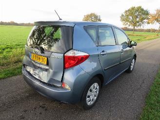 Toyota Verso S 1.3 VVT-I Automaat  150.000km nap Camera Navigatie Clima 2014 picture 9