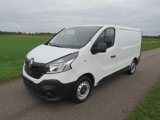 Renault Trafic 1.6 DCi 170.000km nap  Airco 2015 Schuifdeur picture 3