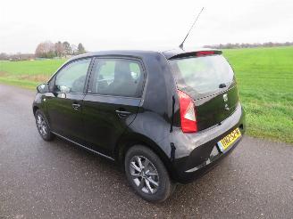 Seat Mii 1.0  60pk euro 6  Refense Navigatie  5drs Airco  Mistlampen 2015 picture 7