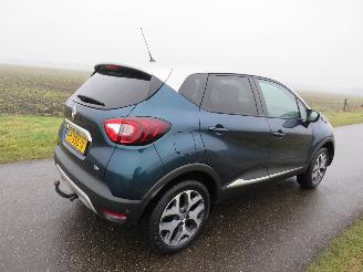 skadebil auto Renault Captur 1.2 TCE 118pk  94.000 Nap 5drs Mpv Camera Navigatie 2017 nieuwstaat 2017/11