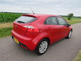 skadebil auto Kia Rio 1.2 CVV T 86pk euro 6 Comfort Pack  140.000km  Airco Navigatie  5drs schadevrij topstaat 2012/6