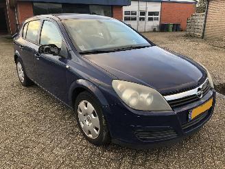 Unfallwagen Opel Astra Astra 1.4 Enjoy 2004/8