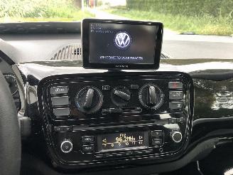 Volkswagen Up! Up! 1.0 move up! BlueMotion picture 14