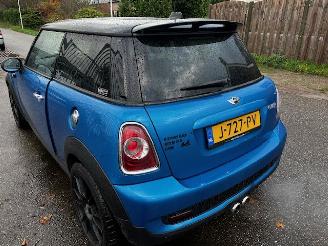 Mini Cooper S 1.6 picture 6
