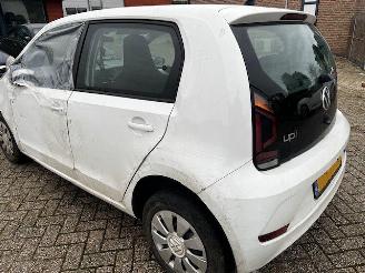 Volkswagen Up!  picture 4