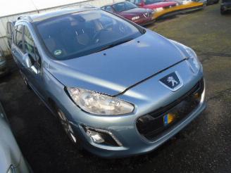 škoda osobní automobily Peugeot 308 HDI AUTOMAAT 2012/2