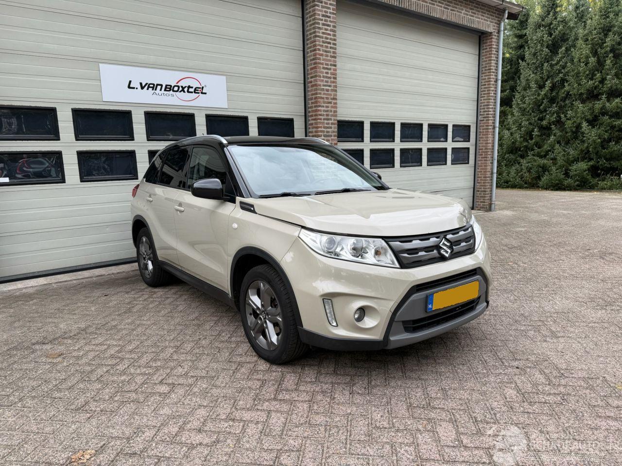 Suzuki Vitara 1.6 Exclusive Cruise Navi Clima NAP !