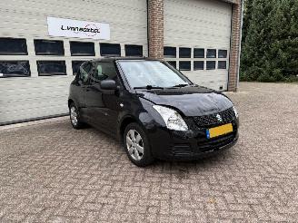 Suzuki Swift 1.3 Base 105883 Km NAP ! 1e Eigenaar ! picture 1