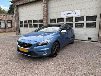 Avarii autoturisme Volvo V-40 2.0 D2 Ocean Race Pano Leder NAP ! 2015/6