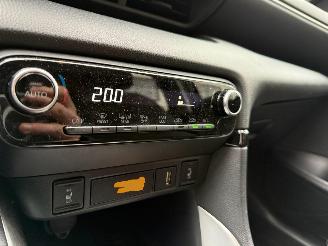 Toyota Yaris 1.5 VVT-i Style Head-Up Navi Clima Cruise 34611 Km ! picture 14