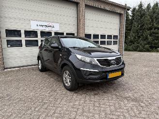 krockskadad bil auto Kia Sportage 2.0 X-Tra Airco NAP ! 2010/8