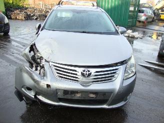 Toyota Avensis  picture 2