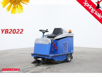 skadebil machine Case  95 BJ 2022 33Hrs! Kehrmaschine / Veegmachine 2022/1