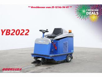 škoda strojů Linde  95 BJ 2022 33Hrs! Kehrmaschine / Veegmachine 2022/1
