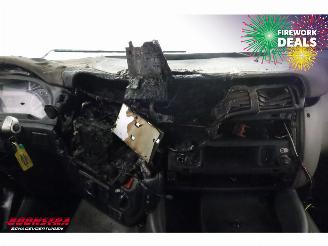 DAF CF 230 FA LBW Dhollandia Euro 6 304.000 KM!! picture 8