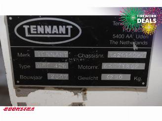 TENNANT  HMF 426 Veegmachine picture 17