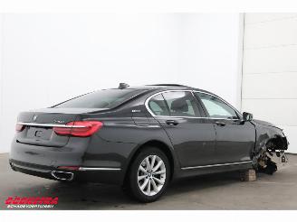 BMW 7-serie 740e iPerformance Massage HUD Memory LRHZ ACC Camera 134.474 km! picture 3