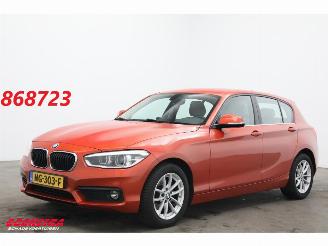 krockskadad bil auto BMW 1-serie 116i Centennial LED Leder Navi Clima Cruise SHZ PDC 2017/1