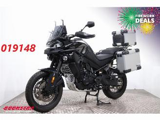 Vrakbiler auto CFMoto Note 800 MT Explorer LED Navi Cruise SHZ Heizgriffe 6.262 km! 2024/10
