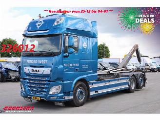 uszkodzony ciężarówki DAF XF 480 FAN VDL S-25-660 2X 2020 6X2 Euro 6 Dakairco 2020/11
