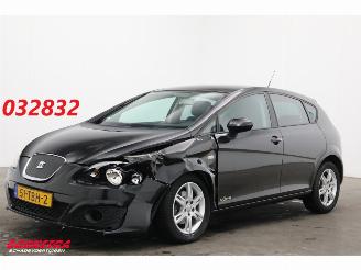 damaged passenger cars Seat Leon 1.6 TDI Ecomotive COPA Bluetooth Clima Cruise AHK 2012/1