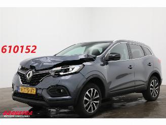 Vaurioauto  passenger cars Renault Kadjar 1.3 TCe Limited LED Navi Clima Cruise PDC 2022/1