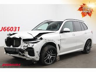 Vrakbiler auto BMW X5 xDrive30d M-Sport Pano Memory HUD ACC H/K Lucht 360° 2019/5