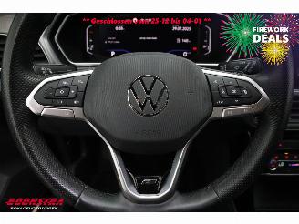 Volkswagen T-Cross 1.0 TSI DSG R-Line Virtual LED ACC Navi PDC SHZ 37.431 km! picture 16