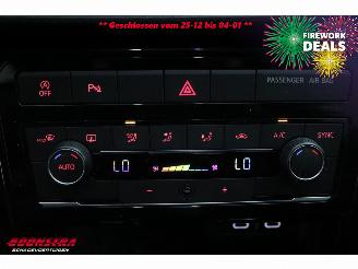 Volkswagen T-Cross 1.0 TSI DSG R-Line Virtual LED ACC Navi PDC SHZ 37.431 km! picture 24