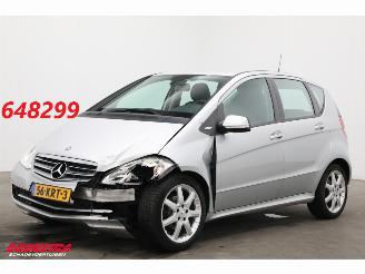 skadebil auto Mercedes A-klasse 170 Aut. Elegance Airco Cruise PDC AHK 106.532 km! 2010/1