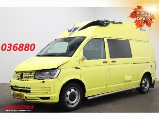 krockskadad bil bedrijf Volkswagen Transporter 2.0 TDI 205 PK DSG RTW Ambulance LED Leder Cruise PDC 2019/10