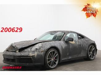krockskadad bil auto Porsche 911 992 3.0 Carrera Schuifdak PASM LED Camera Leder 2021/10
