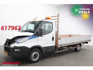damaged commercial vehicles Iveco Daily 35S16 Pritsche Airco Cruise 60.737 km! 2018/10