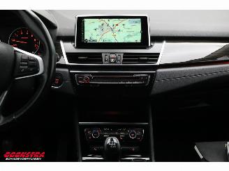 BMW 2-serie Gran Tourer 220i Luxury LED Leder HUD Navi Clima Cruise SHZ picture 15