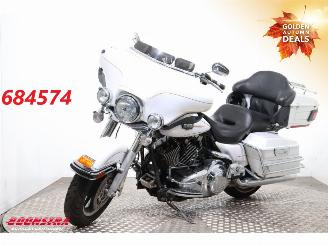 krockskadad bil auto Harley-Davidson 208 FLHTCU Ultra Classic Sreaming Eagle Cruise 2008/1