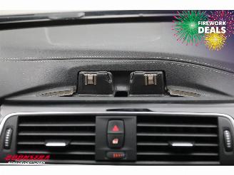 BMW 3-serie Touring 330i Luxury Edition LED Leder Clima Cruise SHZ picture 11