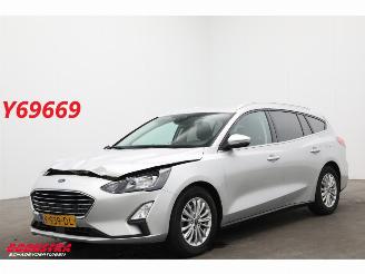 Coche accidentado Ford Focus 1.5 EcoBlue Titanium X Clima Navi Camera Virtual 2020/11
