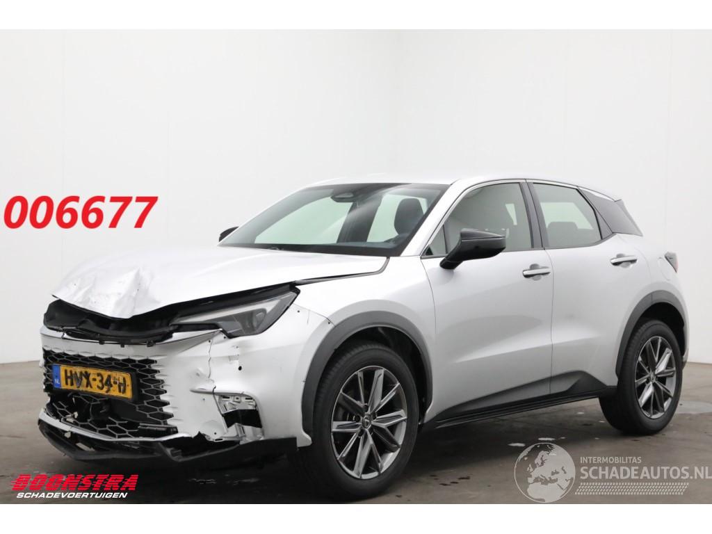 Lexus LBX 1.5 VVT-iE HEV Elegance 2WD Clima ACC Navi Leder SHZ Camera