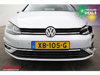 Volkswagen Golf Variant 1.6 TDI DSG Highline R-Line ACC SHZ Clima Navi Camera picture 10