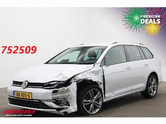 krockskadad bil auto Volkswagen Golf Variant 1.6 TDI DSG Highline R-Line ACC SHZ Clima Navi Camera 2017/4