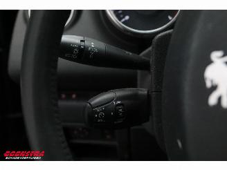 Peugeot 5008 1.6 THP GT Executive 7-Pers. Pano Leder ACC HUD Navi Cruise SHZ AHK picture 21