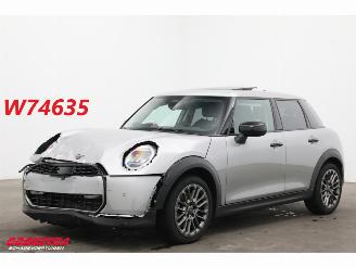 skadebil auto Mini Cooper 1.5 Aut. Classic LED Pano HUD H/K Cruise Camera 2024/12